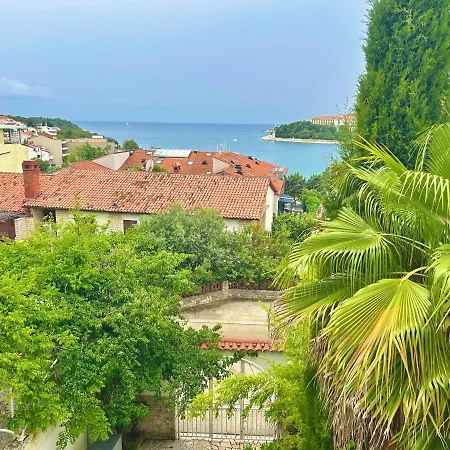 Seaside - Basic For Families, Groups And Budget Travelers * Pješčana Uvala