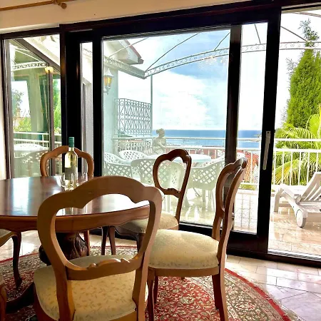 Seaside - Basic For Families, Groups And Budget Travelers Apartman *