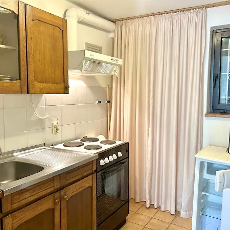 Seaside - Basic For Families, Groups And Budget Travelers * Pješčana Uvala