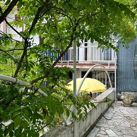 Seaside - Basic For Families, Groups And Budget Travelers Apartman